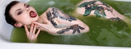 Foto di nudo di fuga di OnlyFans di Faerie Blossom