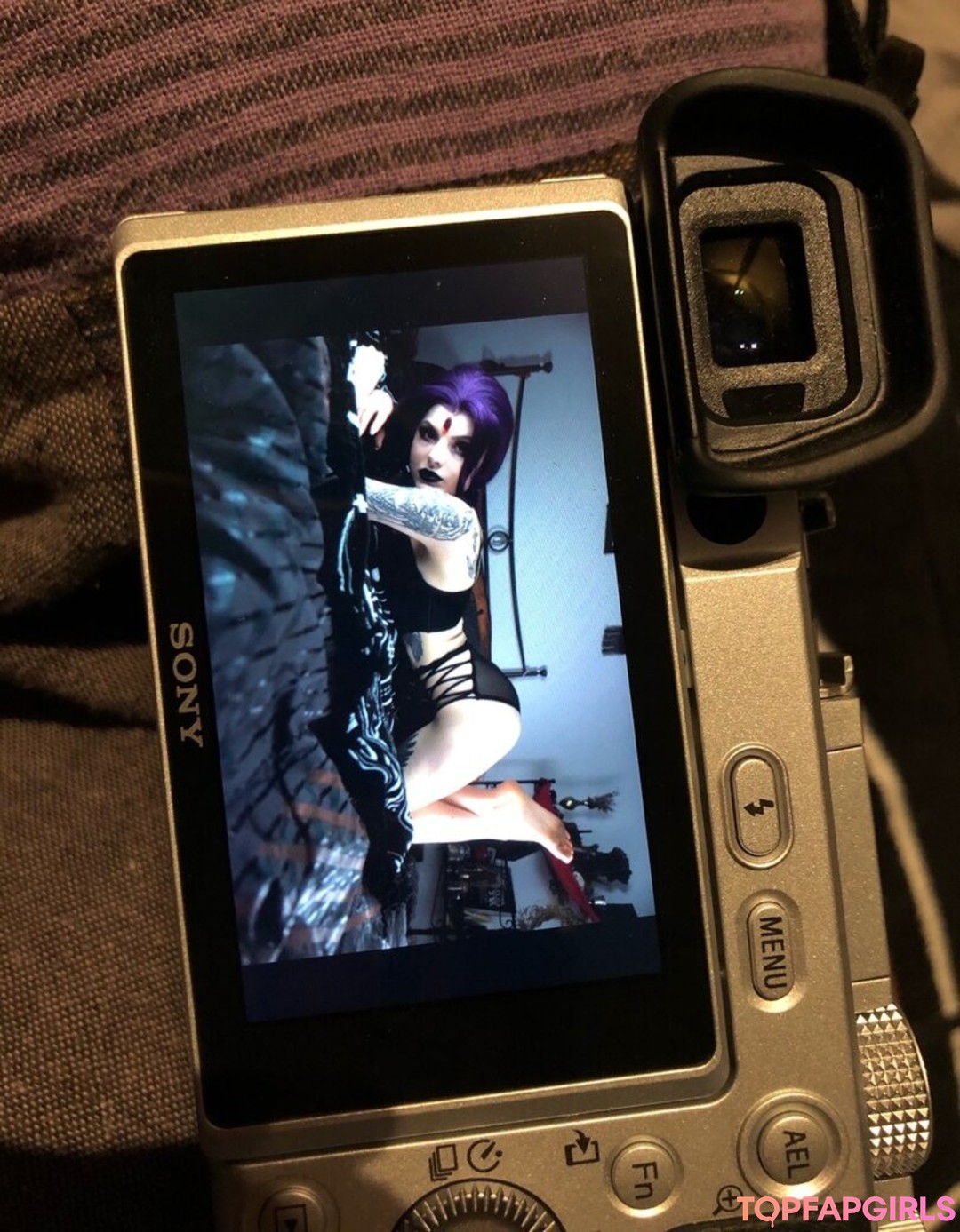 Foto di nudo di fuga di OnlyFans di Faerie Blossom #46 Foto di nudo di fuga di OnlyFans di Faerie Blossom #46