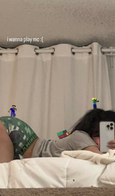 Foto di nudo di fuga di OnlyFans di Samantha Yang Hmong