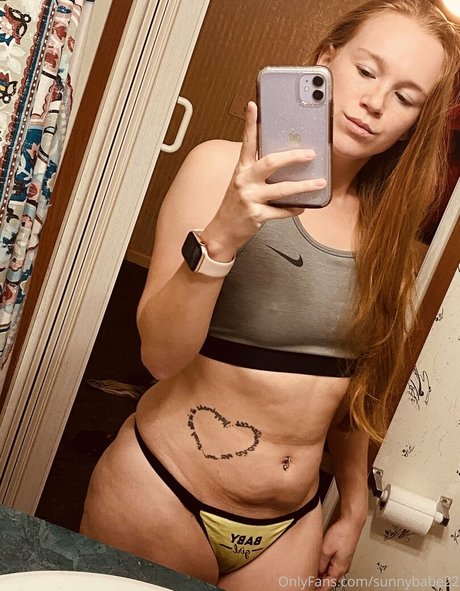Foto di nudo di fuga di OnlyFans di Sunnybabe22