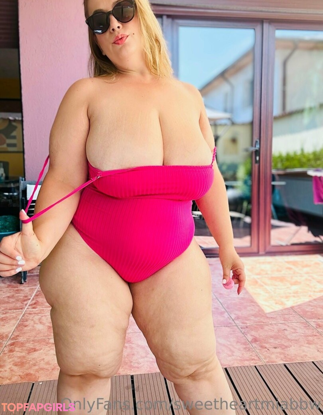 Foto di nudo di fuga di OnlyFans di Sweetheartmiabbw #296 Foto di nudo di fuga di OnlyFans di Sweetheartmiabbw #296