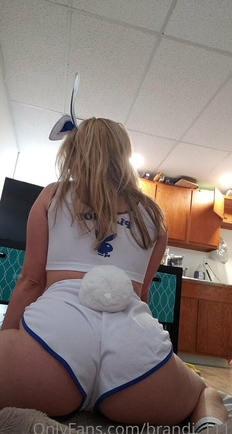 Foto di nudo di fuga di OnlyFans di Brandi111