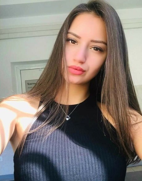 Foto di nudo di fuga di OnlyFans di Mass Massage