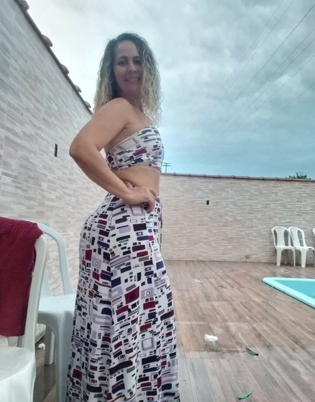 Foto di nudo di fuga di OnlyFans di Soninha Coroa