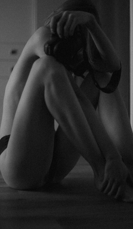 Foto di nudo di fuga di OnlyFans di Iviivinskaya
