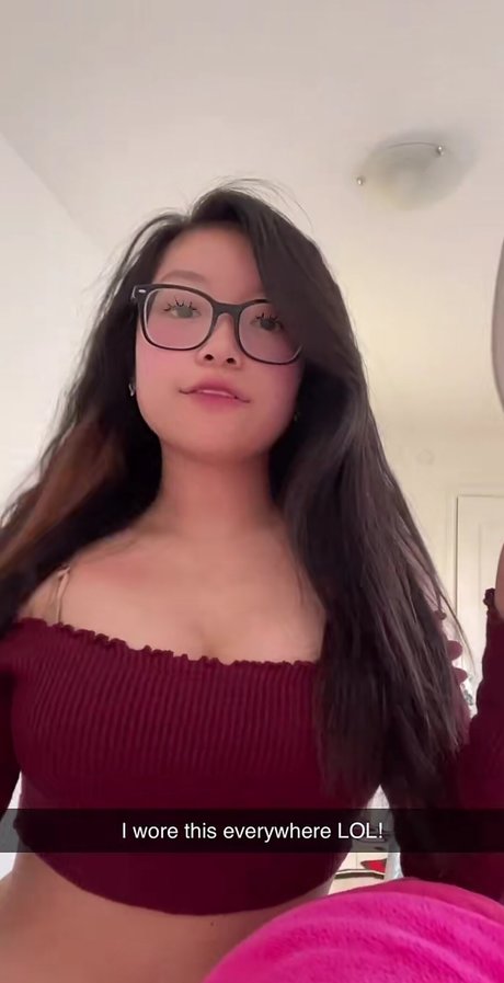 Foto di nudo di fuga di OnlyFans di Fruitypoppin