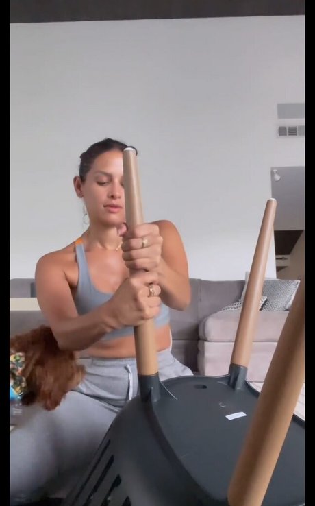 Foto di nudo di fuga di OnlyFans di Rocsi Diaz