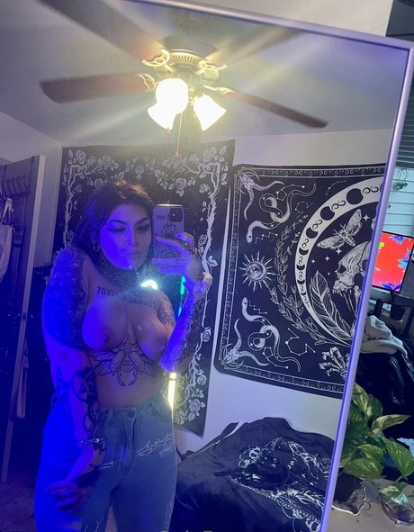 Foto di nudo di fuga di OnlyFans di Sierrajadex