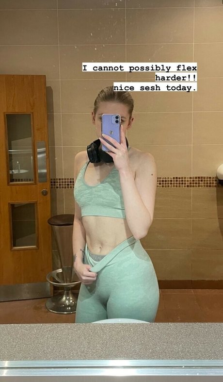 Foto di nudo di fuga di OnlyFans di Hoxieloxie
