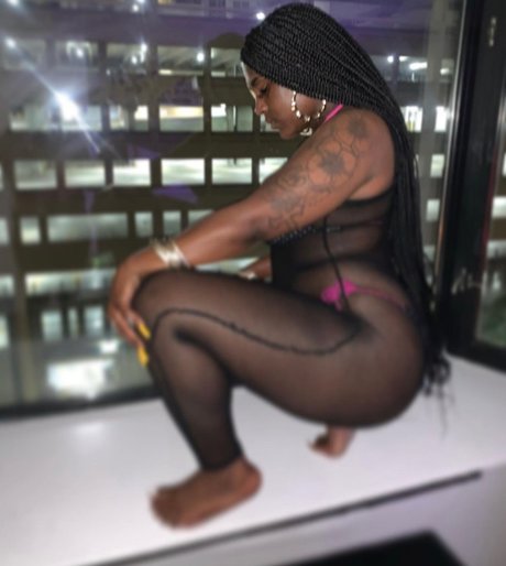 Foto di nudo di fuga di OnlyFans di Pressure P