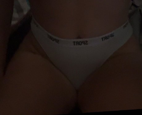 Foto di nudo di fuga di OnlyFans di Nikki101