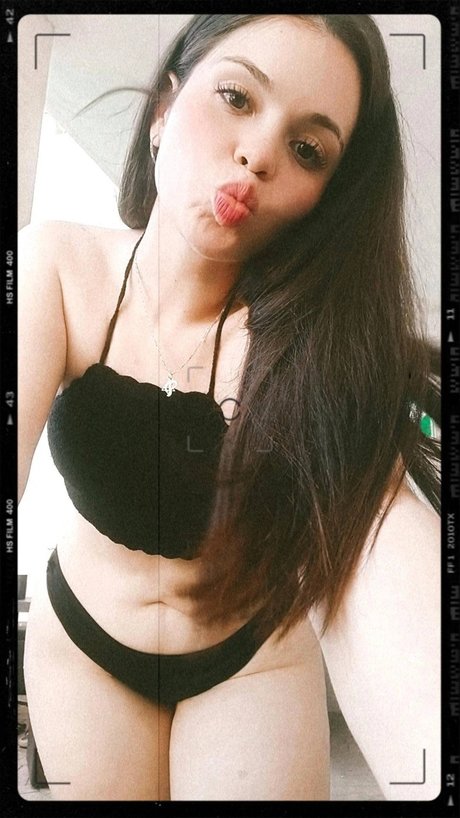 Foto di nudo di fuga di OnlyFans di Peggy Gomez