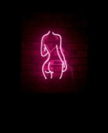 Foto di nudo di fuga di OnlyFans di Peaches Cream Ampamp Whatever You Dream