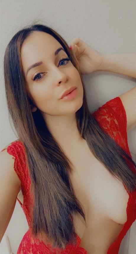 Foto di nudo di fuga di OnlyFans di Pandoras Box