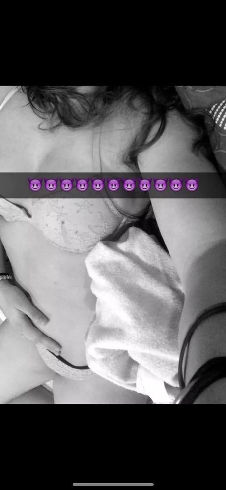 Foto di nudo di fuga di OnlyFans di Tiffany