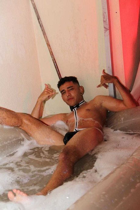Foto di nudo di fuga di OnlyFans di Jasons