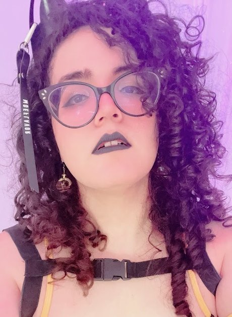 Foto di nudo di fuga di OnlyFans di Ritha Pixie Tg
