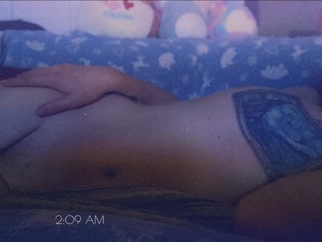 Foto di nudo di fuga di OnlyFans di Remi