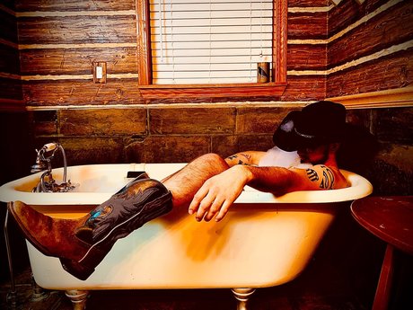 Rebelheartedcowboy