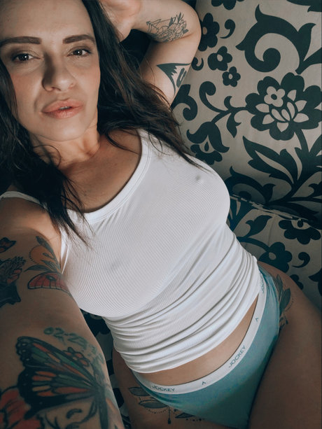 Foto di nudo di fuga di OnlyFans di Stephanie