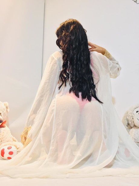 Foto di nudo di fuga di OnlyFans di Maria Doson