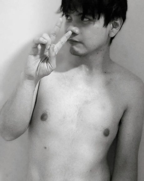 El Chico Raro