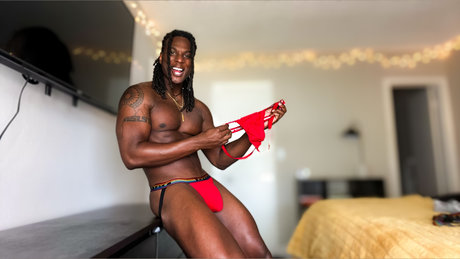 Foto di nudo di fuga di OnlyFans di Marcus Hardwood