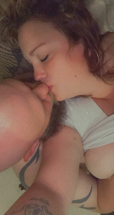 Foto di nudo di fuga di OnlyFans di Ron Ampamp Jami Resseger