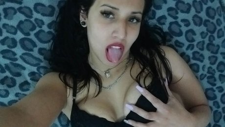 Foto di nudo di fuga di OnlyFans di Roco Jazmn