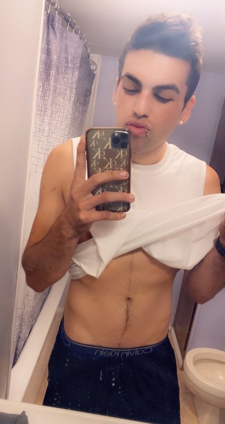 Foto di nudo di fuga di OnlyFans di Martyscene