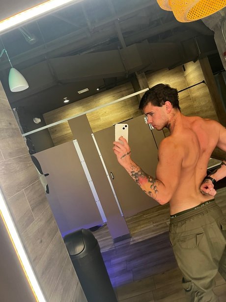 Foto di nudo di fuga di OnlyFans di Pablo