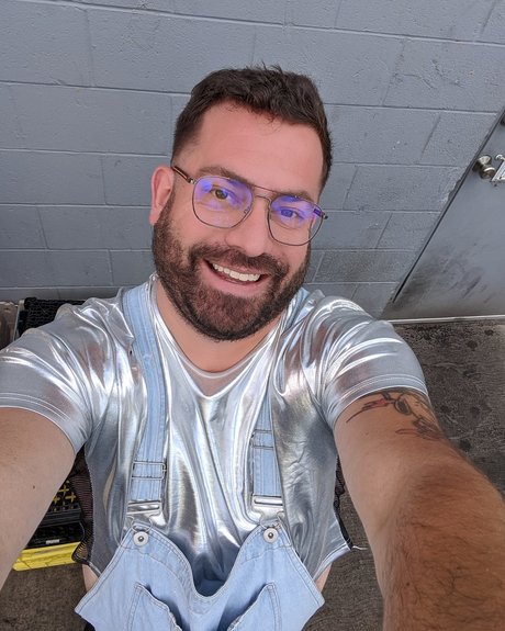Foto di nudo di fuga di OnlyFans di Mattyspanties