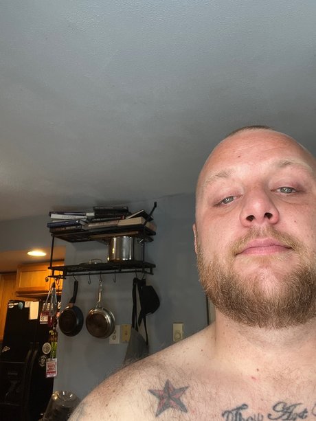 Foto di nudo di fuga di OnlyFans di Matthew Bryant