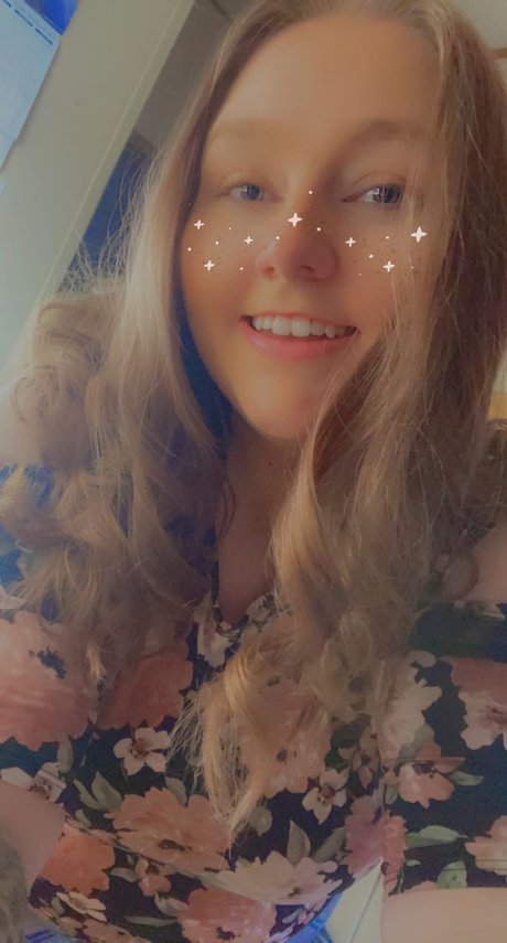 Foto di nudo di fuga di OnlyFans di Blair Marie