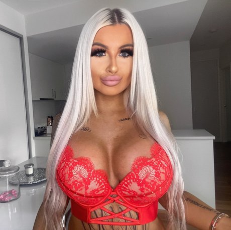 Blondebarbiebimb