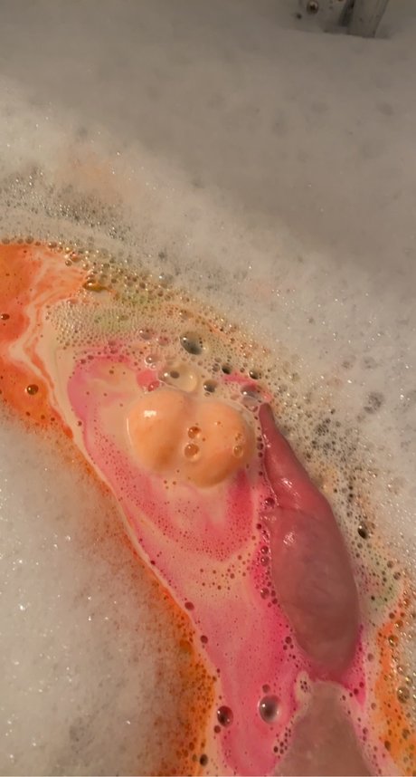 Foto di nudo di fuga di OnlyFans di Kenna
