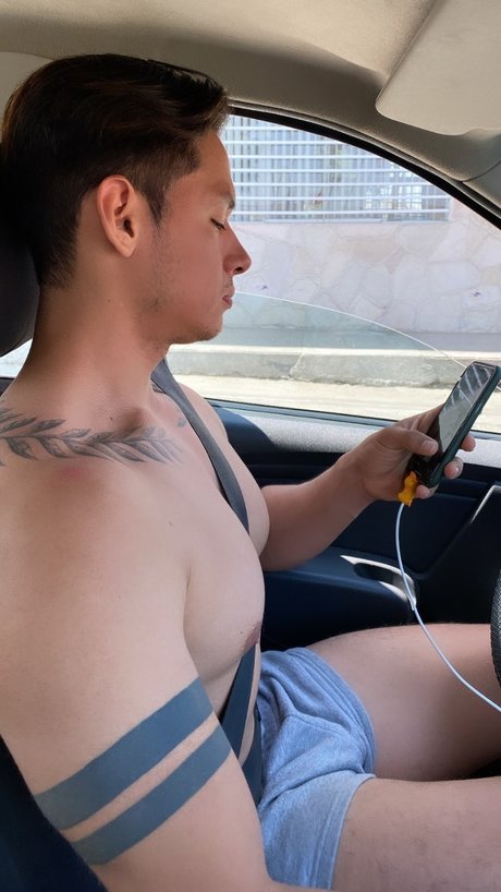 Foto di nudo di fuga di OnlyFans di Maxxxdylan