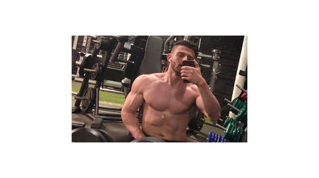 Foto di nudo di fuga di OnlyFans di Max Shepard
