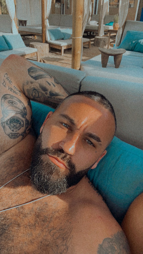 Max Moya