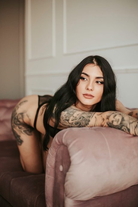 Foto di nudo di fuga di OnlyFans di Meowlav