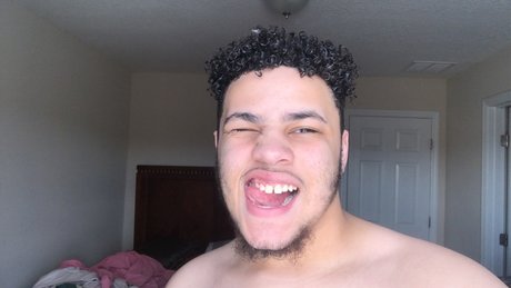 Foto di nudo di fuga di OnlyFans di Keith Dillard
