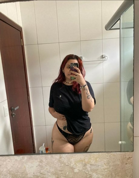 Foto di nudo di fuga di OnlyFans di Sucubo