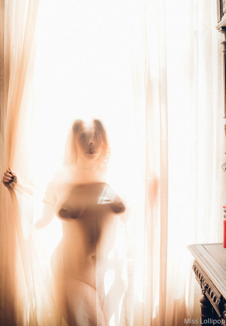 Foto di nudo di fuga di OnlyFans di Misslollipop