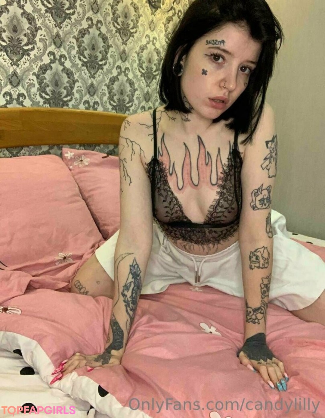 Foto di nudo di fuga di OnlyFans di Brattyauroravip #30 Foto di nudo di fuga di OnlyFans di Brattyauroravip #30