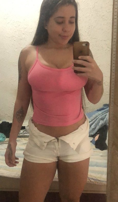 Foto di nudo di fuga di OnlyFans di Gabriela Couto