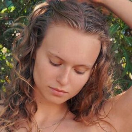 Foto di nudo di fuga di OnlyFans di Chillwithkira