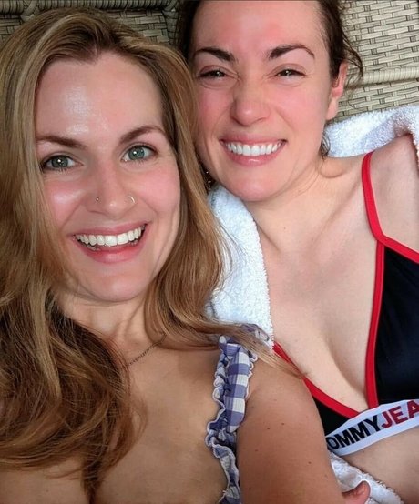 Rose And Rosie