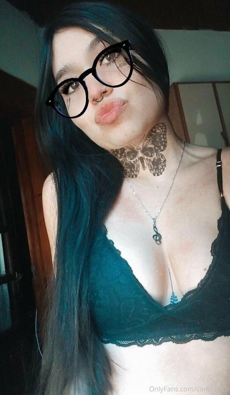 Foto di nudo di fuga di OnlyFans di Camiiruiz