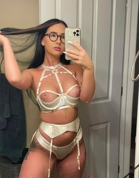 Megan Nicole
