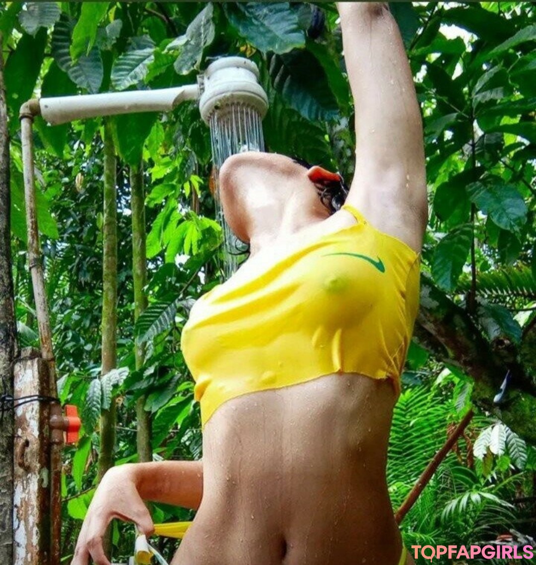 Foto di nudo di fuga di OnlyFans di Lana Santhos #23 Foto di nudo di fuga di OnlyFans di Lana Santhos #23